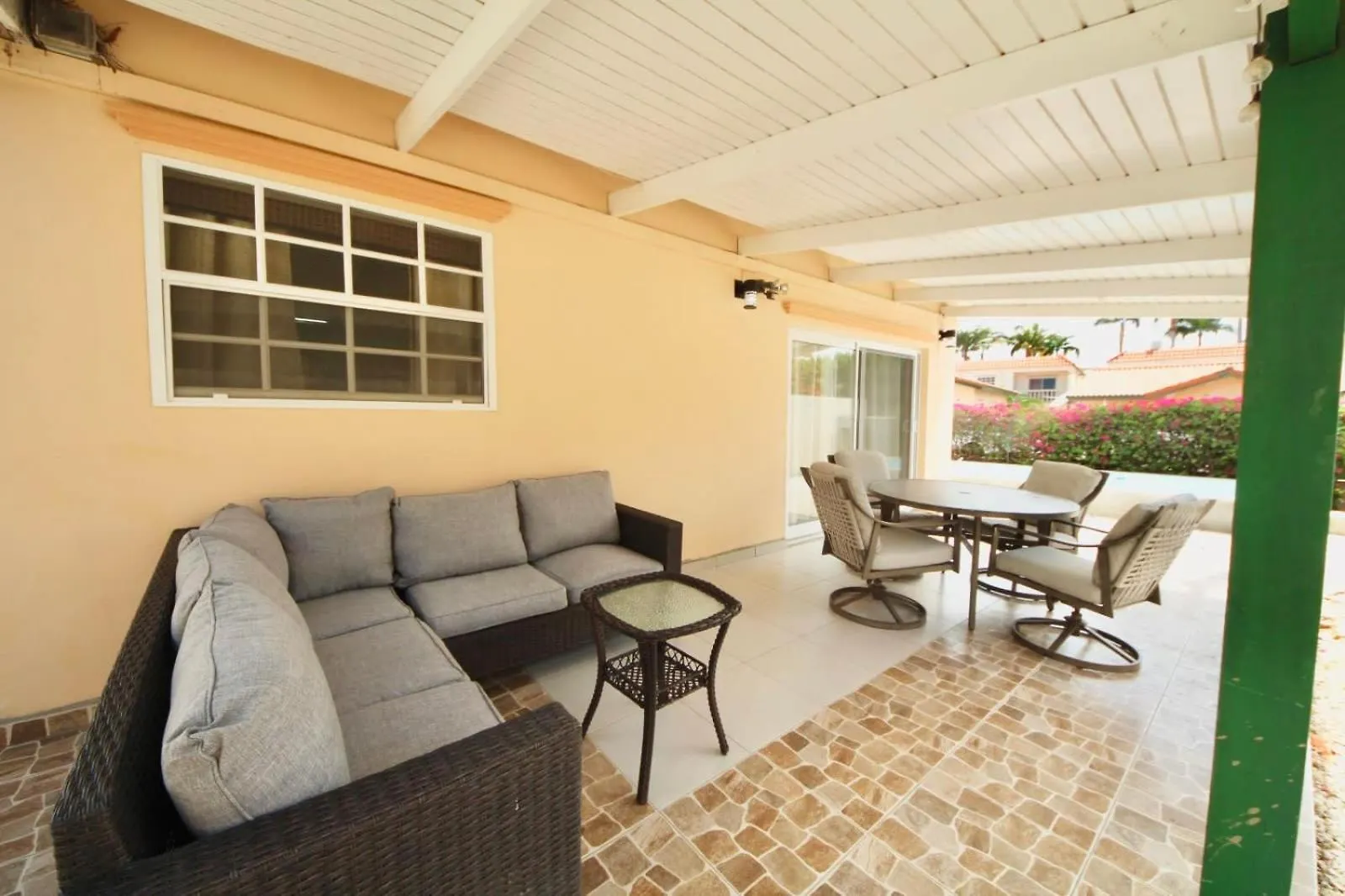 Villa Beija Flor Entire Home In Oranjestad, Aruba