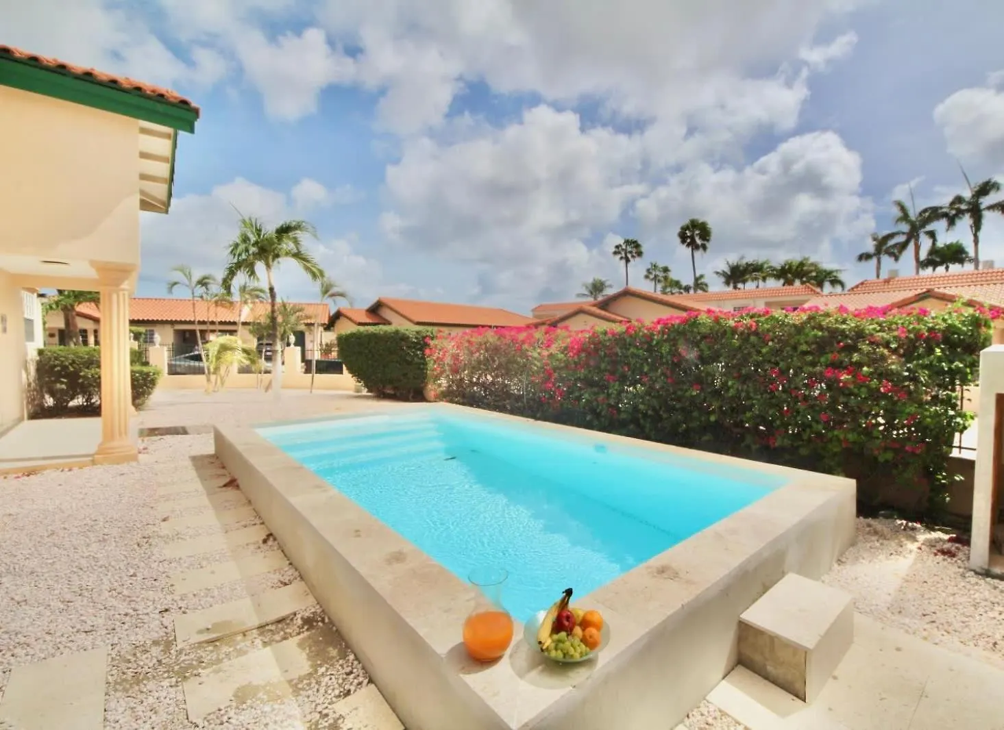 Beija Flor Entire Home In Oranjestad, Aruba Villa