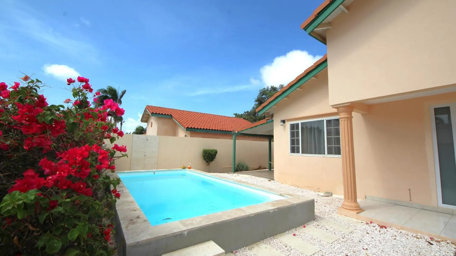 Beija Flor Entire Home In Oranjestad, Aruba Villa