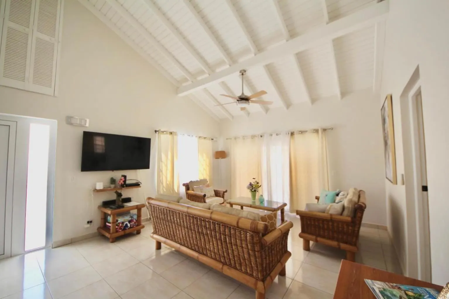 Beija Flor Entire Home In Oranjestad, Aruba